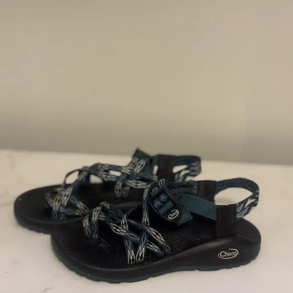 Chaco Women's Black and Gray Sandals 8 - Picture 7 of 11